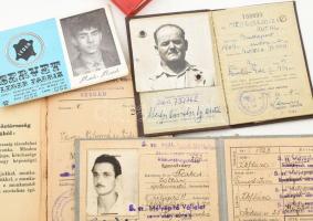 cca 1950-1990 vegyes igazolvány és nyomtatvány tétel, össz. 14 db: 1959 fényképes hivatásos gépjármű...