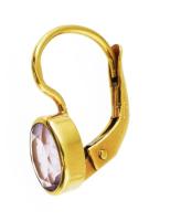 Arany (Au) 14K ametisztköves fülbevalópár, jelzett, 1,7×0,5 cm, bruttó: 2,1 g