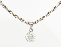 Ezüst(Ag) walles nyaklánc, jelzett, h: 46 cm, köves függővel, d: 0,8 cm, bruttó: 7,1 g