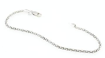 Ezüst(Ag) golyómintás karkötő, h: 18 cm, nettó: 2 g