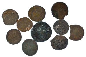 Római Birodalom 10db-os kopott és/vagy tisztítatlan III-IV. századi érmetétel T:F  Roman Empire 10pcs worn and/or uncleaned coin lot from the 3rd-4th century C:F