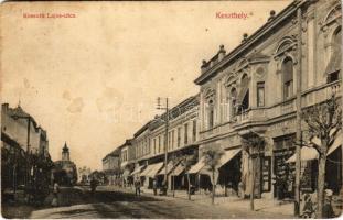 Keszthely, Kossuth Lajos utca, Vasvári József üzlete. Gál testvérek ezelőtt Vasvári József kiadása (EK)