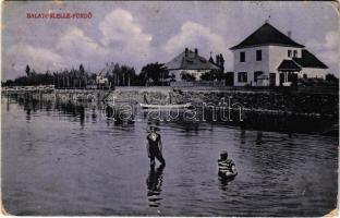 1918 Balatonlelle-fürdő, strandolók (Rb)