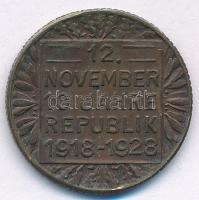 Ausztria 1928. "10 éves a Köztársaság" kétoldalas bronz emlékzseton (24mm) T:XF Austria 1928. "10 Jahre Republik - 1918-1928" two-sided bronze commemorative token (24mm) C:XF