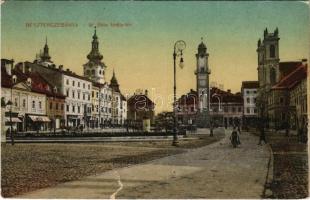 Besztercebánya, Banská Bystrica; IV. Béla király tér, üzletek, városháza / square, shops, town hall (szakadás / tear)