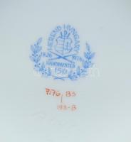 Herendi porcelán amfora sorszámmal és 33cm-es magassággal, a talpánál pici letöréssel de szép állapo...