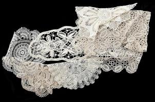 15 db kisebb méretű csipke terítő