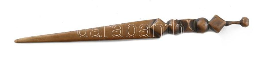 Iparművész bronz levélbontó. Muharos Lajos. 19 cm