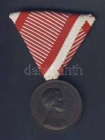 1917. Bronz Vitézségi Érem "Fortitudini" IV.Károly idejéből, szalaggal T:2