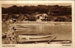 Balatonfűzfő, Strandfürdő, csónakok (gyűrődés / crease)