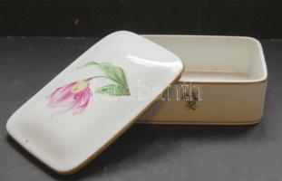 Herendi jelzéssel és sorszámmal ellátott porcelán cukortartó szép állapotban, 14cm-es hosszúsággal