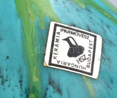 Iparművészeti Kerámia váza, jelzett, címkével jelzett, kopással, m: 23,5 cm