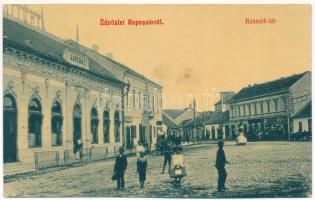 1915 Kaposvár, Kossuth tér, Fiume kávéház, Weisz Kálmán üzlete. W.L. 2542. (ázott sarok / wet corner)