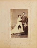 1864 Bazár Album. Schrecker I[gnác] fényképész müterméből Pesten. A magyar országi szükölködök javár...