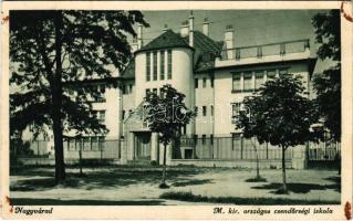 Nagyvárad, Oradea; M. kir. országos csendőrségi iskola / gendarmerie school (fl)