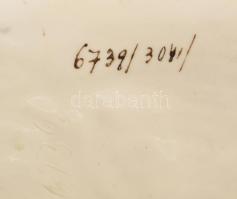 Tigrisek a kocsi előtt. Nagy méretű fajansz szobor. Kézzel festett, jelzett, sérült, hiányos. 56x32 ...