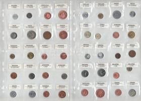 "A világ pénzei" 55 ország 106db különböző érméje osztott berakólapokon, országok szerint ...