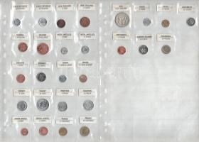 "A világ pénzei" 55 ország 106db különböző érméje osztott berakólapokon, országok szerint ...