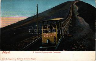 Napoli, Naples; Il Vesuvio-Carozza della Funicolare / Mount Vesuvius, volcano, funicular railway