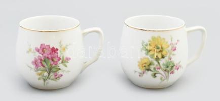 2 db retró csehszlovák porcelán bögre. Matricás, jelzett, hibátlan, m: 8 cm