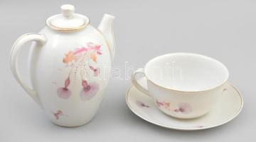 Hollóházi porcelán teáskanna, csésze és alj. Matricás, jelzett, kissé kopott, m: 5,5-15 cm, d: 10-14,5 cm