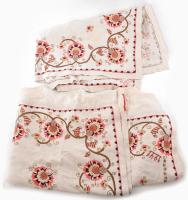 1941 2 darab hímzett terítő, 120x140 cm, 130x190 cm, sérüléssel, javítással