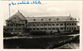 1941 Balatongyörök, Belügyminiszteri számvevőségi üdülőház. Foto Borsos