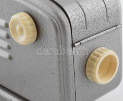 Lemezárugyár mesefilm diavetítő, eredeti kissé sérült dobozában, jó állapotban