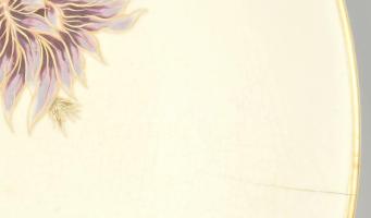 Zsolnay nagyméretű bogáncsmintás falitál. Kézzel festett (Pakutsné) porcelánfajansz, öttornyos jelzé...