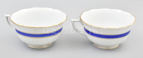 6 darab Herendi csésze alátéttel. Másodosztályú, jelzéssel, kis kopással, d: 15,5 cm, m: 6 cm