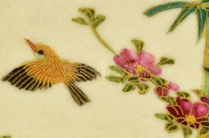 Satsuma madármintás tál, Meiji-korszak, jelzéssel, kézzel festett, hibátlan, d: 15,5 cm