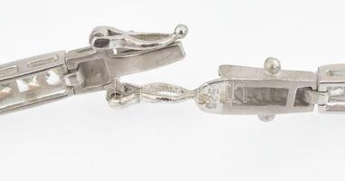 Ezüst (Ag) karperec, cirkóniával, jelzéssel, h: 19 cm, bruttó: 13 g