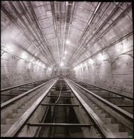 cca 1970 és 1985 közötti felvételek föld felett és föld alatt a metróépítésekről, 19 db vintage NEGA...