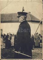 cca 1940 Horthy Miklós kormányzó vidéki ünnepségen viseltes fotó 13x18 cm