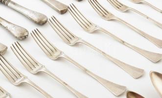 Ezüst (Ag) evőeszköz készlet. Hat személyes komplett, jelzett. Dianás jelzéssel, mesterjeggyel, Nett...