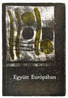 Együtt Európában. Szerk.: Szépfalusi István. Útitárs, Oslo-Bécs 1971. Bécs, 1971, magánkiadás. Emigráns kiadás. Kiadói papírkötés, kissé sérült, kopott borítóval. A könyv szerkesztője, Szépfalusi István által Oravecz Imre Kossuth-díjas költő részére DEDIKÁLT példány.