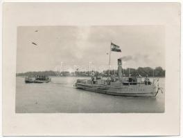 K.u.K. Kriegsmarine Weichselflottille SMS NEPTUN / WWI Austro-Hungarian Navy Vistula Flotilla with soldiers. photo (non PC) (11,8 x 9 cm)