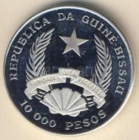 Guinea-Bissau 1992. 10.000P Ag "Labdarúgó VB" T:PP