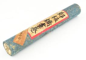Kínai papírkép hengerben, lezárt állapotban, h: 36 cm