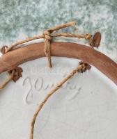 Janáky Viktor (1933-1999): Strucc. Retro dísztál, jelzéssel, hibátlan, d: 19,5 cm