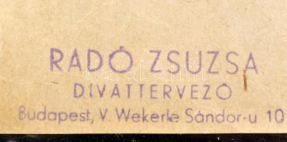 Radó Zsuzsa divattervező, működött a XX. sz. közepén: Rószaszín ruhaterv, 1940 k.. Ceruza, akvarell,...