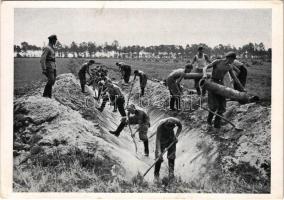 Kampf um Brot. Bild 3: Entwässerung. Arbeitsdienst beim Grabenbau (Aufnahme: Scherl) Verlag das Episkop 1935. VI: 19/3. / Third Reich, Fight for bread. Drainage. Labor service at the trench construction. NSDAP German Nazi Party propaganda (EK) (non PC)