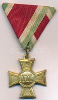 1923. &quot;III. osztályú Legénységi Szolgálati Jel&quot; bronz kitüntetés sérült mellszalaggal T:XF  Hungary 1923. &quot;Distinction for Long Service for the Soldiers, 3rd Class&quot; bronze decoration with damaged ribbon C:XF NMK 357.