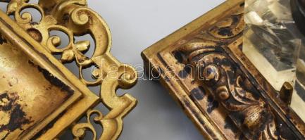 cca 1900 Antik bronz tintatartó, bronz szerelékkel, 10x10x9 cm + Tollhegytartó tálka, 14,5x10,5 cm, ...