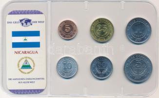 Nicaragua 2002-2007. 5c-5C (6xklf) "A világ pénzei" forgalmi összeállítás fóliatokban, német nyelvű tanúsítvánnyal T:UNC,AU Nicaragua 2002-2007. 5 Centavos - 5 Cordobas (6xdiff) "The money of the world" coin set in foil packing, with certificate in German language C:UNC,AU