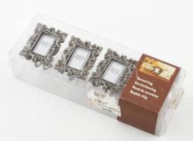 4 darabos szalvétagyűrű szett, melyekbe fotó helyezhető, műanyag, dobozában