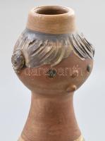 Kiss Roóz Ilona (1920-2010): Nő virágcsokorral, váza, jelzéssel, minimális kopottsággal, m: 38 cm