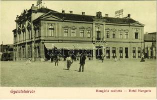 Gyulafehérvár, Karlsburg, Alba Iulia; Hungária szálloda. Schäser Ferenc kiadása / Hotel Hungaria