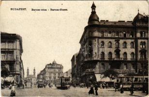 Budapest VIII. Baross utca, villamosok, Bodó kávéház (EB)