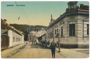1913 Beszterce, Bistritz, Bistrita; Allee Gasse / street / utca. M. Haupt kiadása (szakadások / tears)